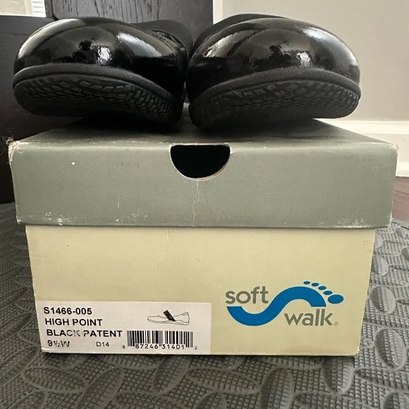 SoftWalk Black Flats with Elastic Patent leather - Picture 3 of 8